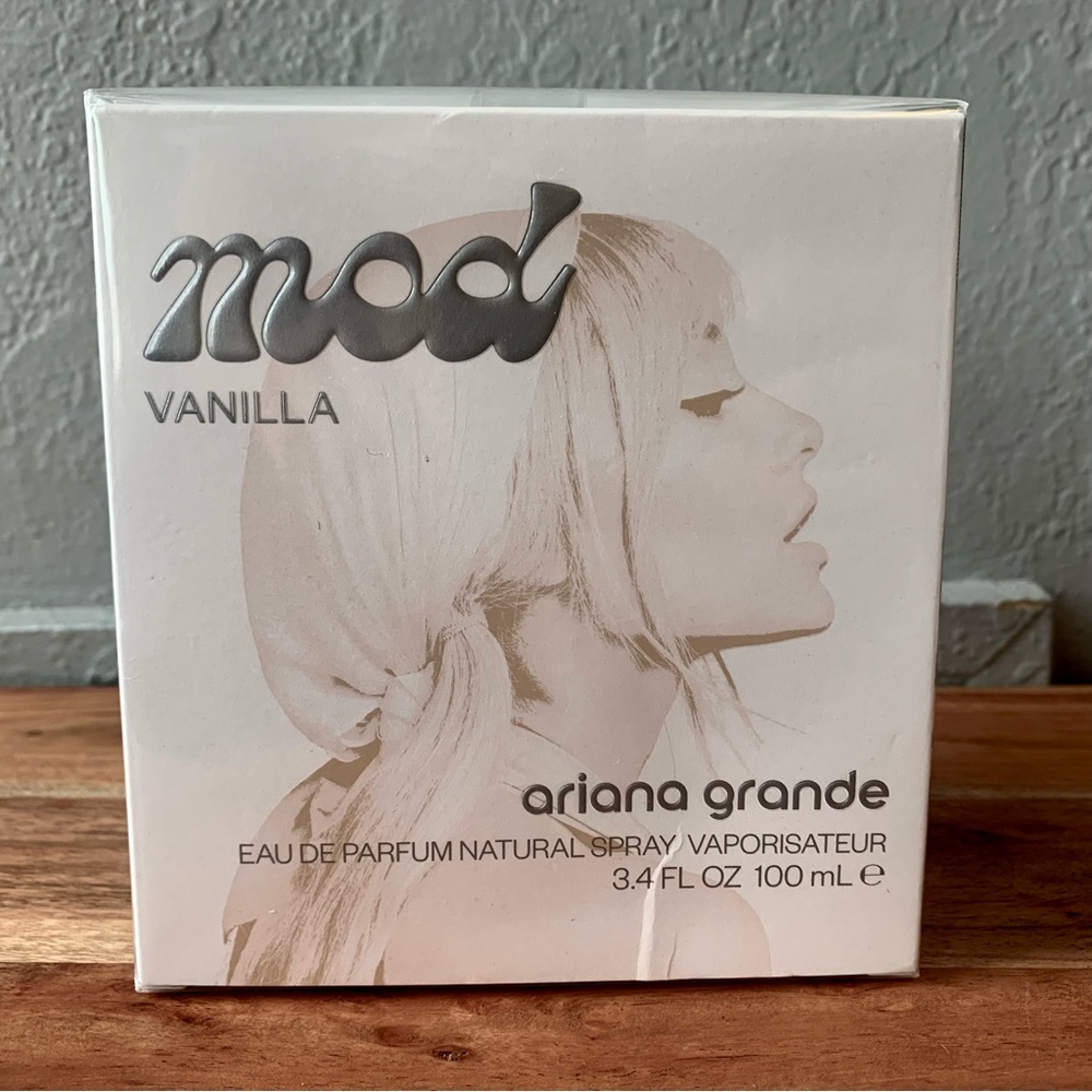 MOD Vanilla Eau de Parfum - Ariana Grande